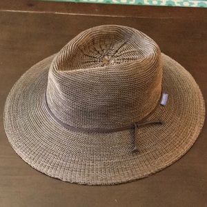 Wallaroo Hat. Victoria Fedora. One Size. Great Condition!